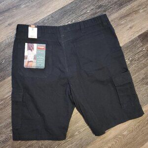 Men's New w/tags Wrangler Cargo Shorts, Size 40, Black, pockets, Loose Fit